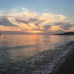 Sea View *